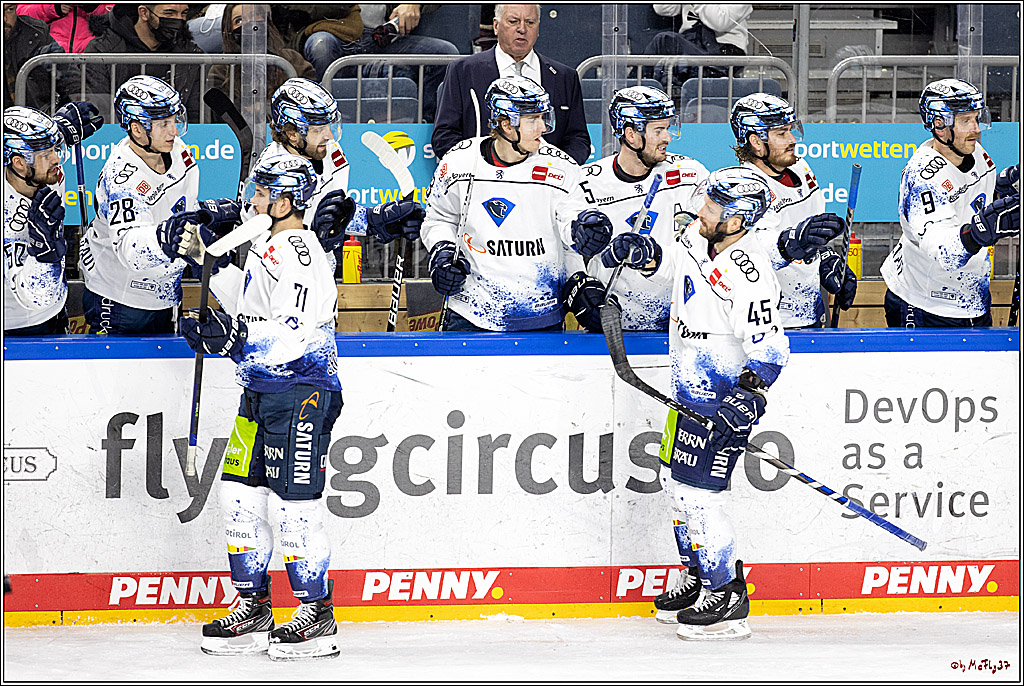 PENNY DEL;  Koelner Haie - ERC Ingolstadt; Koeln, 19.12.2021